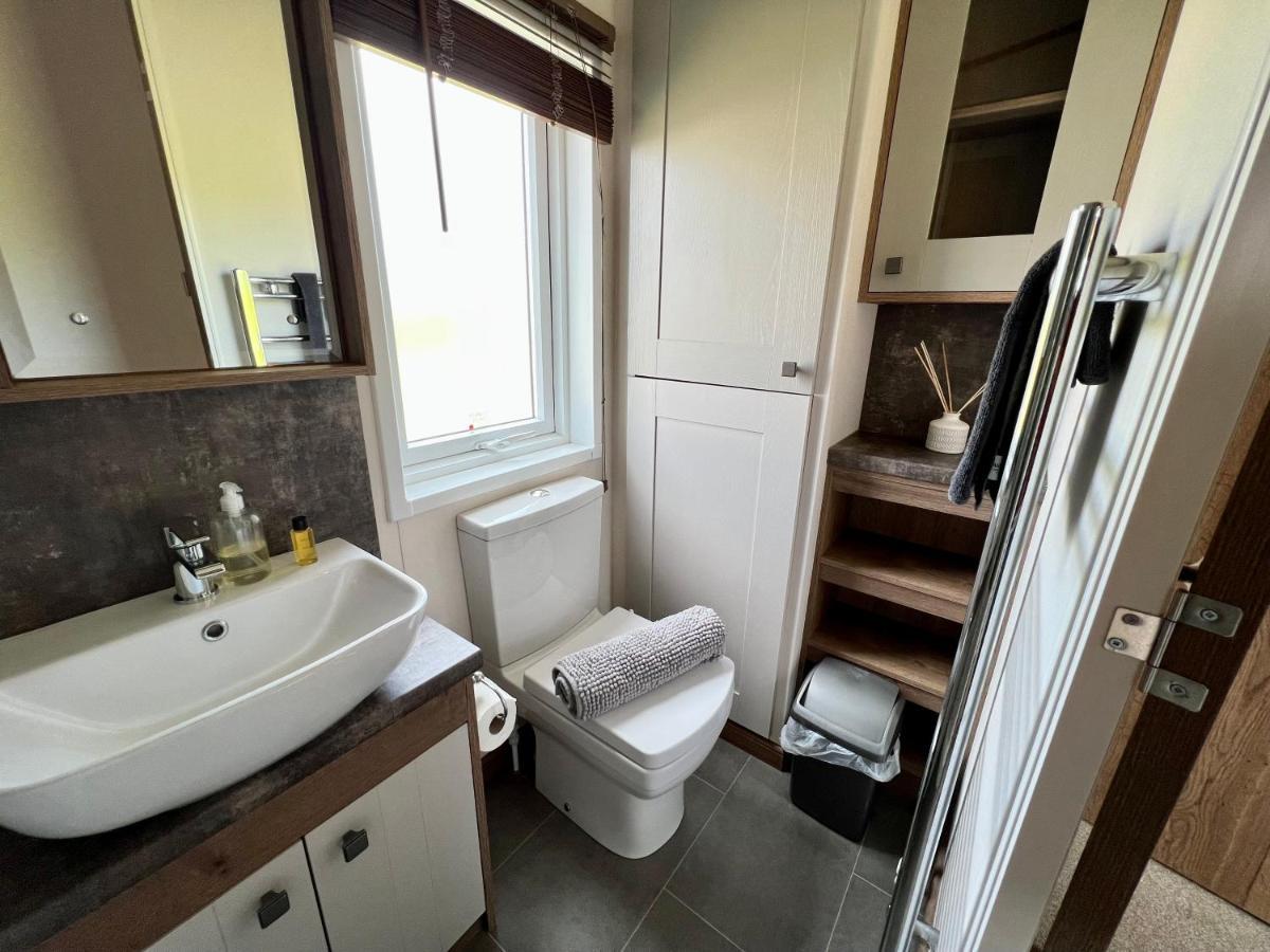 Holiday home Honeysuckle Hot Tub South Cerney